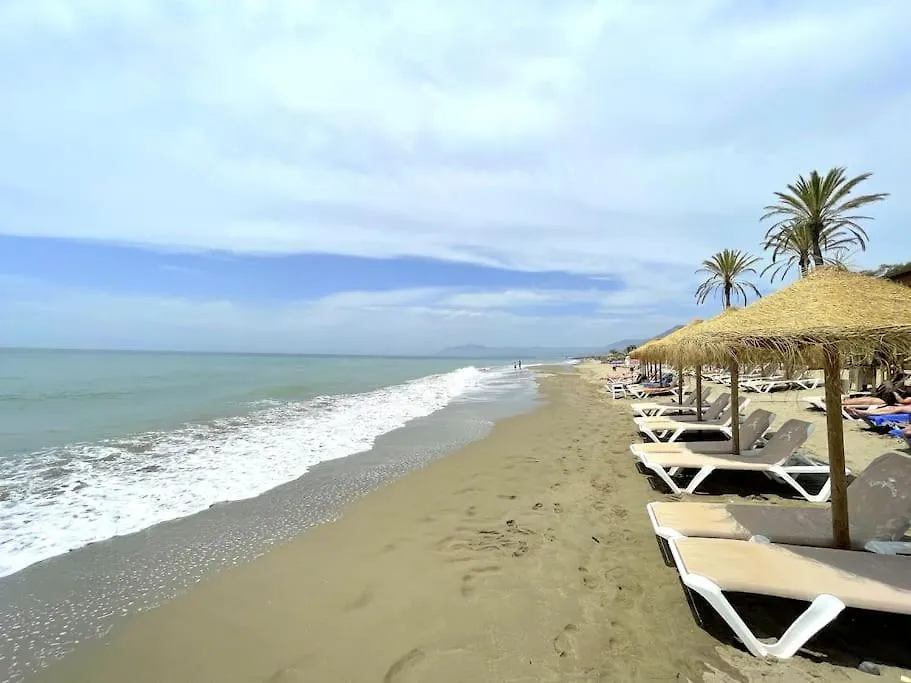 Beachside 4 Beds Cozy Villa, 700M Las Canas Beach! Marbella Villa