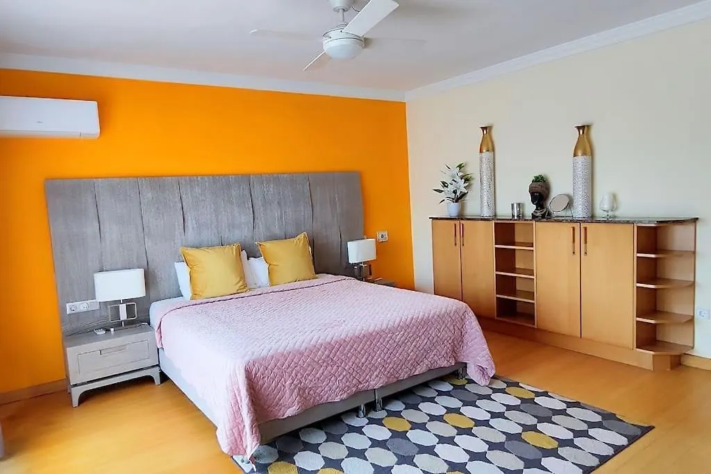 Villa Beachside 4 Beds Cozy Villa, 700M Las Canas Beach! Marbella