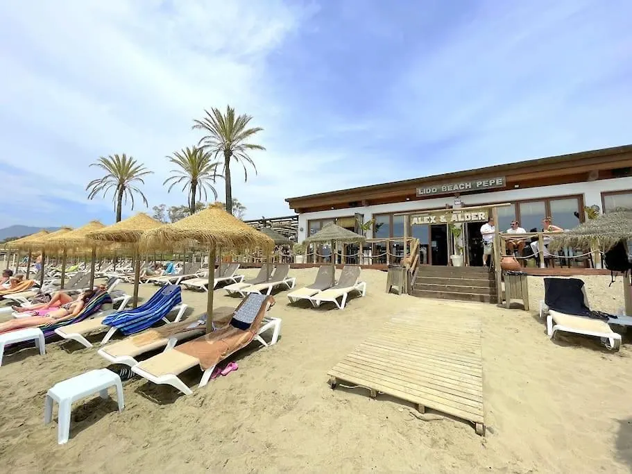 Beachside 4 Beds Cozy Villa, 700M Las Canas Beach! Marbella Spain