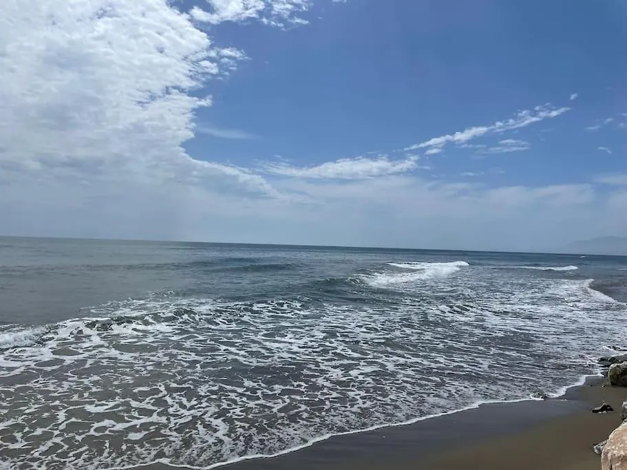 Beachside 4 Beds Cozy Villa, 700M Las Canas Beach! Marbella