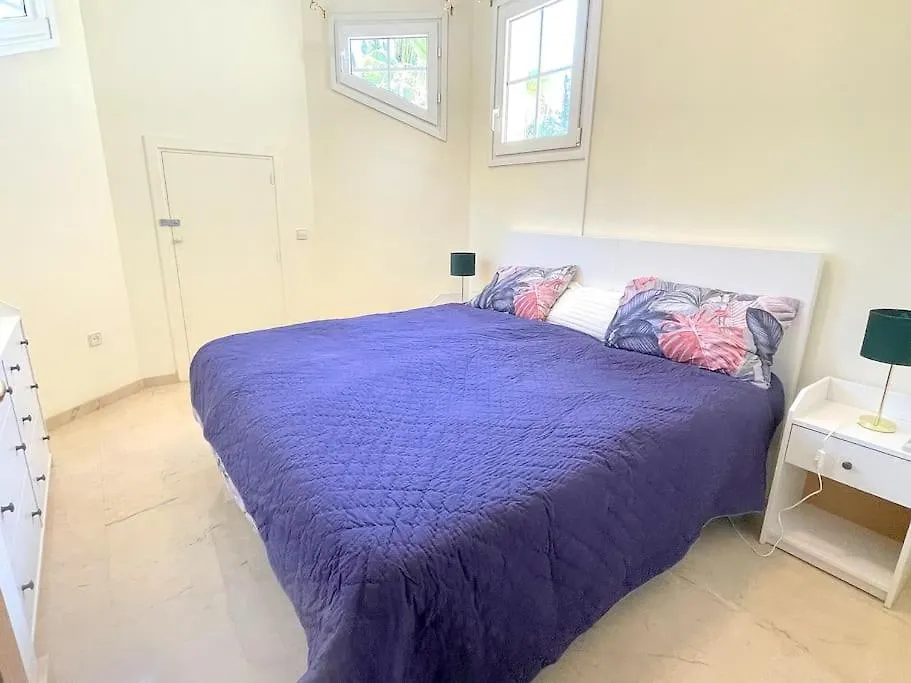 Beachside 4 Beds Cozy Villa, 700M Las Canas Beach! Marbella 0*,