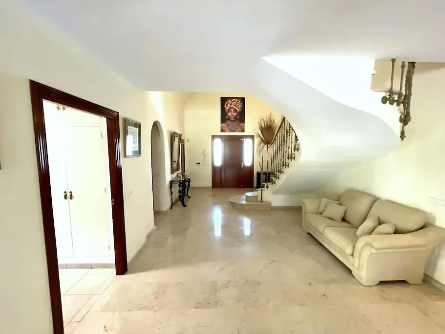Beachside 4 Beds Cozy Villa, 700M Las Canas Beach! Marbella 0*,