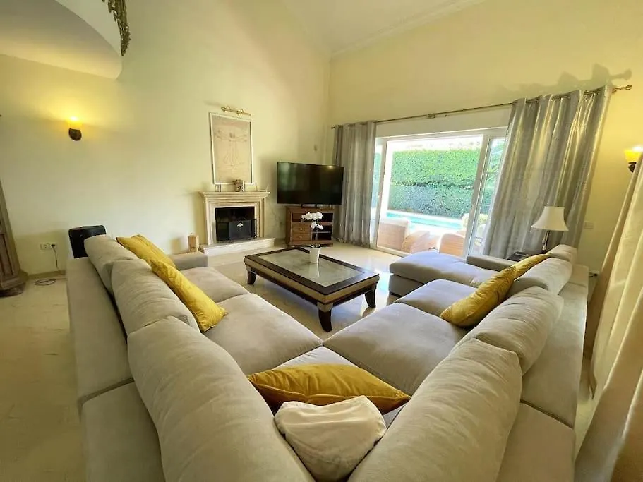 Beachside 4 Beds Cozy Villa, 700M Las Canas Beach! Marbella 0*,  Spain