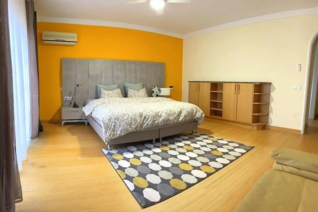 Beachside 4 Beds Cozy Villa, 700M Las Canas Beach! Marbella 0*,  Spain