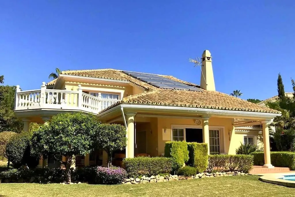 Beachside 4 Beds Cozy Villa, 700M Las Canas Beach! Marbella 0*,