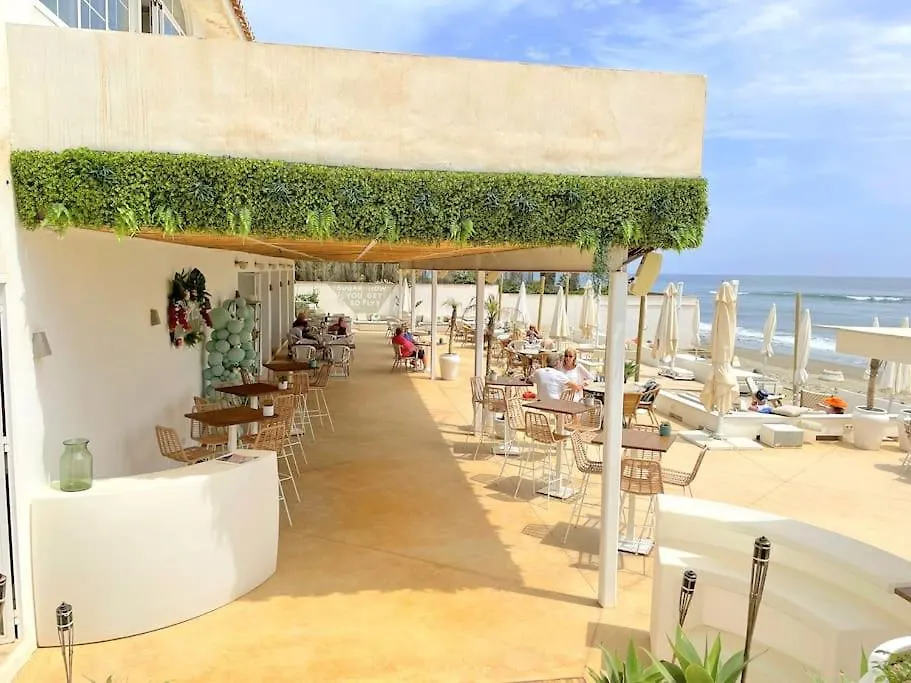 Villa Beachside 4 Beds Cozy Villa, 700M Las Canas Beach! Marbella