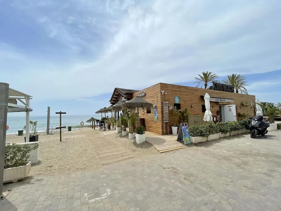 Beachside 4 Beds Cozy Villa, 700M Las Canas Beach! Marbella Villa